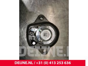 Tesla Model 3 Speaker O104446 photo 2