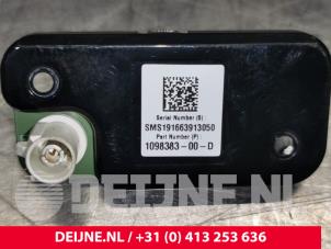 Gebruikte Camera voorzijde Tesla Model 3 Long Range AWD 75 kWh Prijs € 60,50 Inclusief btw aangeboden door van Deijne Onderdelen Uden B.V.