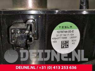 Tesla Model 3 Luidspreker O104456 foto 2