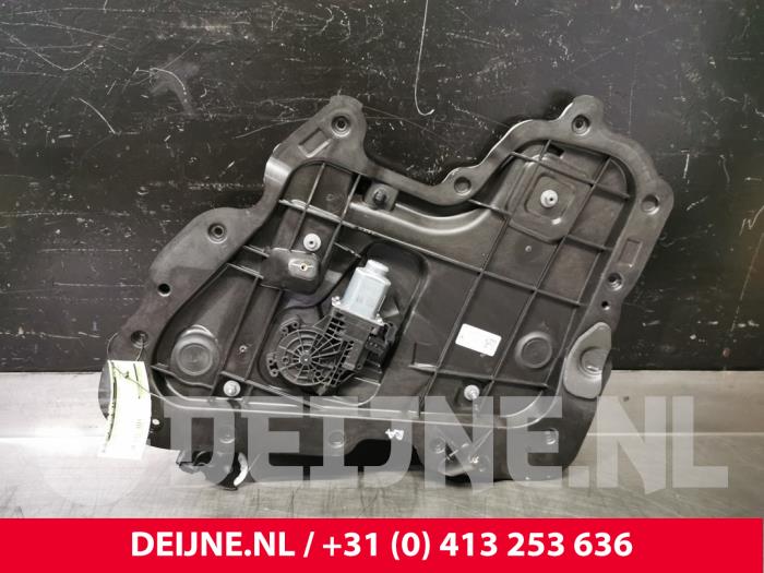 Tesla Model 3 Fenstermechanik 4-türig rechts hinten O104481