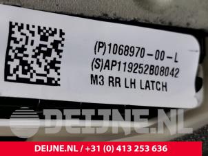 Tesla Model 3 Deurslot Mechaniek 4Deurs links-achter O104482 foto 2
