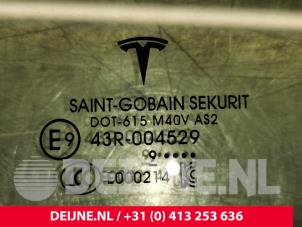 Tesla Model 3 Rear door window 4-door, left O104487 photo 2