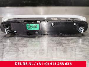Tesla Model 3 Binnenverlichting achter O104585 foto 2