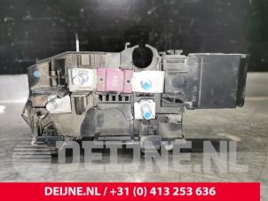 Mercedes GLE Sicherungskasten O104592 foto 3