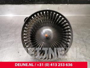 Gebruikte Kachel Ventilatiemotor Ford Transit Custom 2.2 TDCi 16V FWD Prijs € 60,50 Inclusief btw aangeboden door van Deijne Onderdelen Uden B.V.