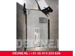 Volvo V90 Radio versterker O104723 foto 3