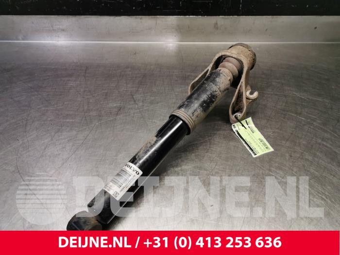 Volvo V90 Stoßdämpfer rechts hinten O104751