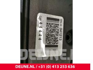 Volvo XC70 Distributiedeksel O104783 foto 2