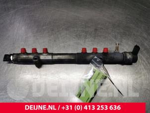 Gebruikte Injector brug Volvo XC70 (SZ) XC70 2.4 D5 20V Prijs € 35,00 Margeregeling aangeboden door van Deijne Onderdelen Uden B.V.