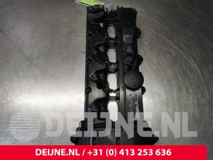 Mercedes Sprinter Kleppendeksel O104850 foto 2