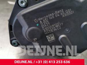 Mercedes Sprinter EGR Klep O104853 foto 3