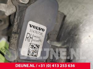 Volvo V90 Xenon hoogteregelaar O105089 foto 3