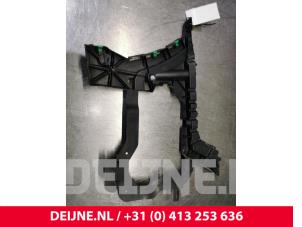 Volvo V90 Rear bumper bracket, right O105184 photo 2