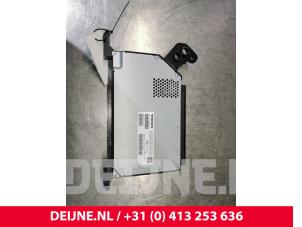 Volvo V90 Radio versterker O105187 foto 2