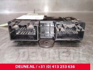 Volvo V90 Module achterklep motor O105195 foto 2