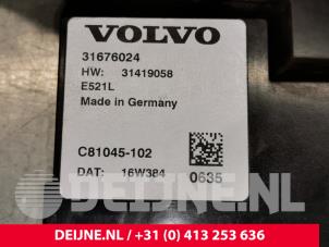 Volvo V90 Module achterklep motor O105195 foto 3