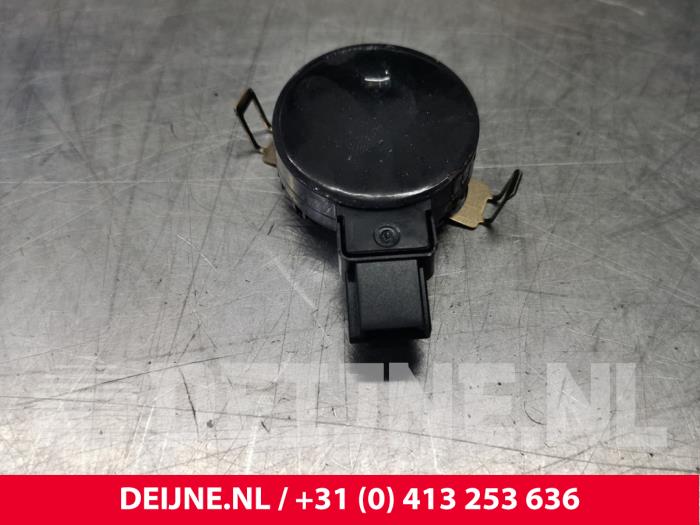 Gebruikte Sensor regen Volvo V90 II (PW) 2.0 D4 16V Prijs € 15,00 Margeregeling aangeboden door van Deijne Onderdelen Uden B.V.