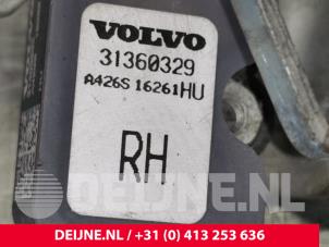 Volvo V90 Xenon hoogteregelaar O105233 foto 2