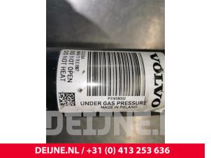 Volvo V90 Stoßdämpferstrebe links vorne O105236 foto 3