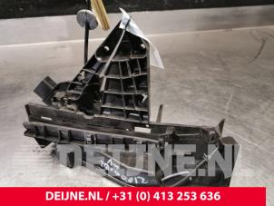 Ford Focus Türschlossmechanik 4-türig links vorne O105309 foto 2