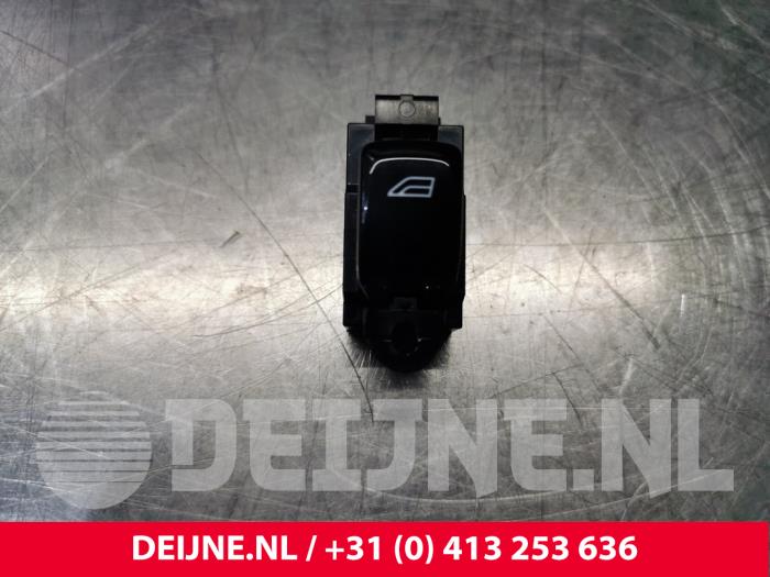 Volvo V90 Electric window switch O105359