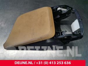 Volvo V90 Armleuning O105394 foto 2