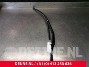 Volvo V90 Ruitenwisserarm voor O105406 foto 3