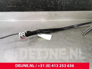 Volvo V90 Scheibenwischerarm vorne O105407 foto 2