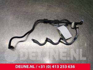 Mercedes Vito Fuel return line O105444 photo 4