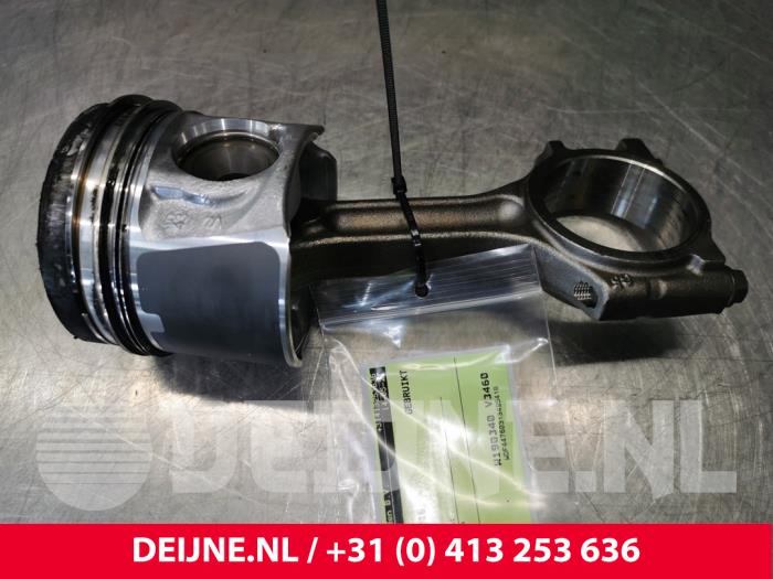 Gebruikte Zuiger Mercedes Vito (447.6) 1.6 109 CDI 16V Prijs € 121,00 Inclusief btw aangeboden door van Deijne Onderdelen Uden B.V.