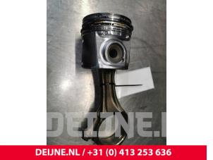 Iveco Daily Piston O105476 photo 3