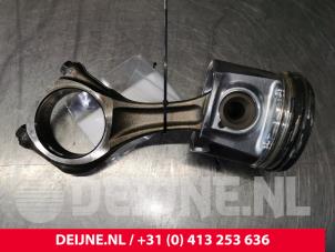 Iveco Daily Zuiger O105475 foto 3