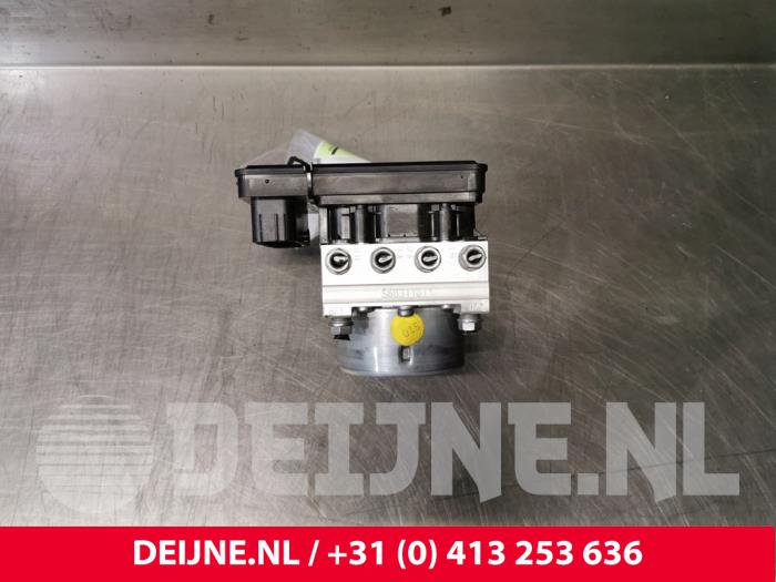 Gebruikte ABS Pomp Volkswagen ID.3 (E11/E12) 1st, Pro Prijs € 605,00 Inclusief btw aangeboden door van Deijne Onderdelen Uden B.V.