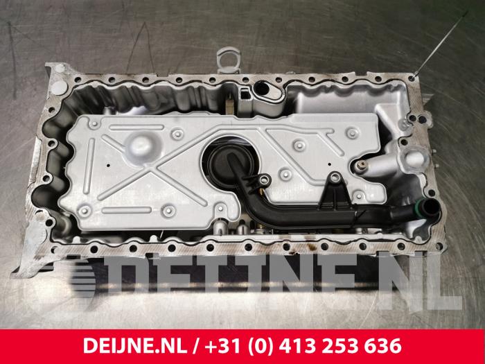 Gebruikte Carterpan Volvo XC70 (BZ) 2.4 D5 20V 205 AWD Prijs € 90,00 Margeregeling aangeboden door van Deijne Onderdelen Uden B.V.