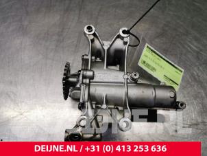 Volvo V70 Ölpumpe O105613 foto 3
