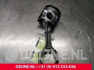 Volvo V70 Kolben O105618 foto 2