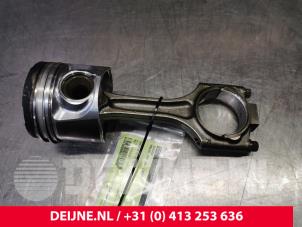 Volvo V60 Piston O105635 photo 2
