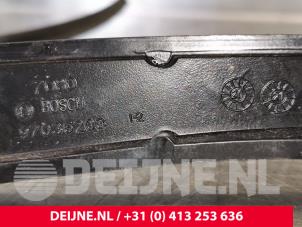 Volkswagen ID.3 Front wiper arm O105652 photo 3