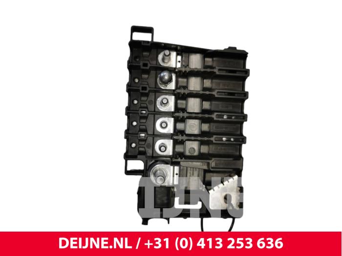 Volkswagen ID.3 Zekeringkast O105699