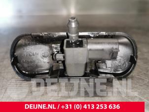 Volkswagen ID.3 Scheibensprüher vorne O105704 foto 2