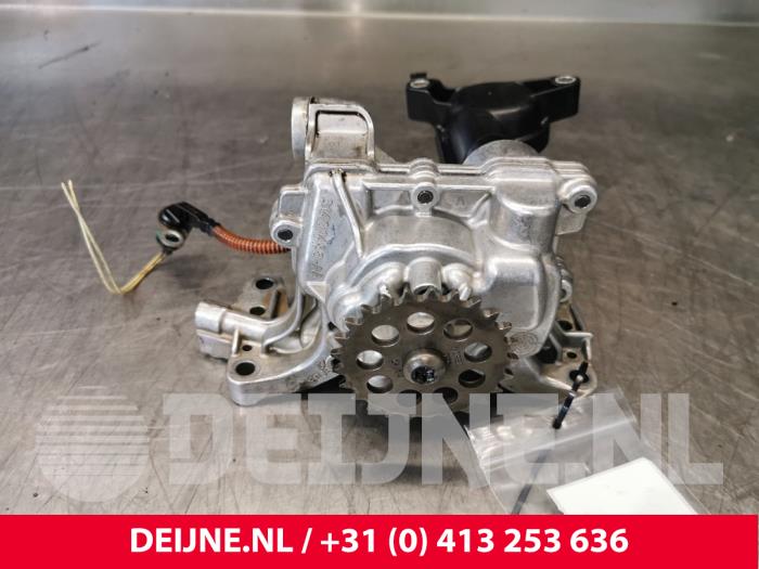 Volvo V70 Oliepomp O105802