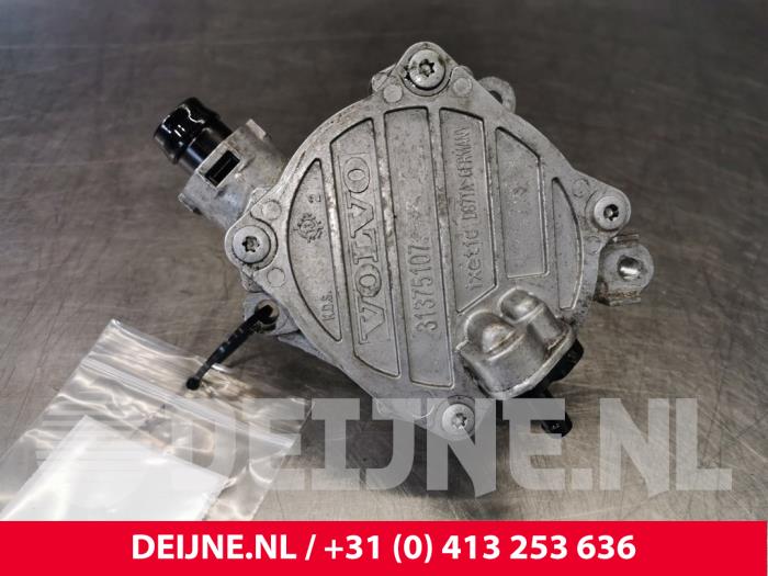 Volvo V60 Vacuum pump (diesel) O105930