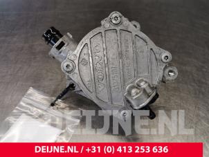 Gebruikte Vacuumpomp (Diesel) Volvo V60 Prijs € 84,70 Inclusief btw aangeboden door van Deijne Onderdelen Uden B.V.