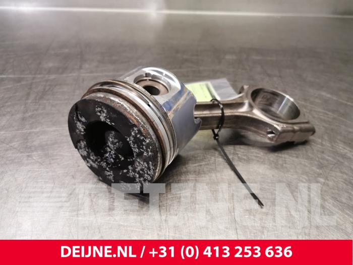 Renault Master Piston O105959
