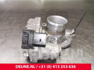 Renault Master Gasklephuis O105977 foto 3
