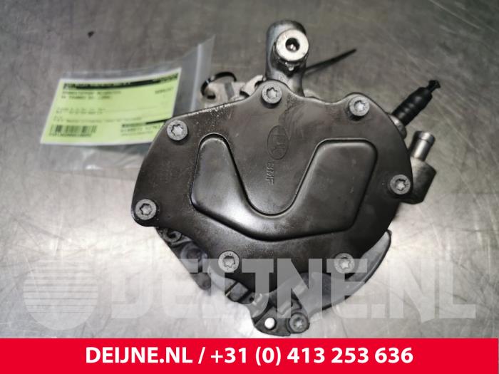 Volkswagen Touareg Brandstofpomp Mechanisch O106055
