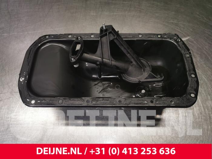 Volvo V40 Carterpan O106107
