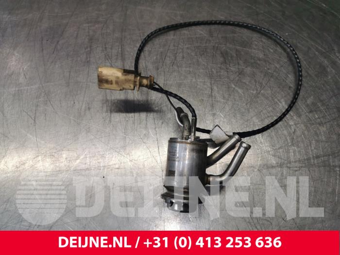 Adblue injector van een Audi A6 Avant (C8) 2.0 40 TDI Mild Hybrid Quattro 2019