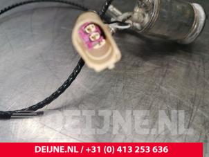 Adblue injector van een Audi A6 Avant (C8) 2.0 40 TDI Mild Hybrid Quattro 2019