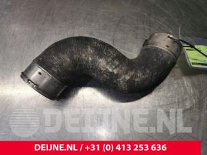 Mercedes Sprinter Intercooler Schlauch O106148 foto 3